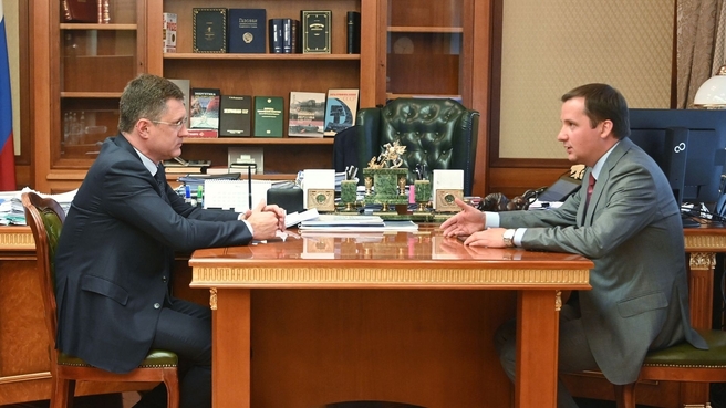 Рабочая встреча Александра Новака с губернатором Архангельской области Александром Цыбульским