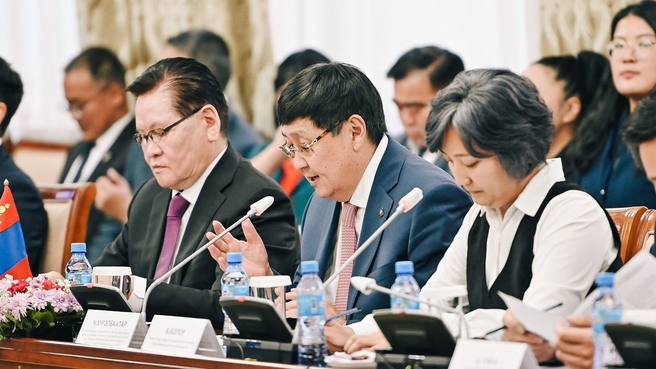 Вице-премьер – Министр экономики и развития Монголии Чимэдийн Хурэлбатар на 25-ом заседании межправительственной комиссии