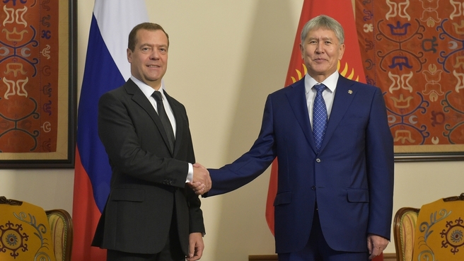 Встреча с Президентом Киргизской Республики Алмазбеком Атамбаевым