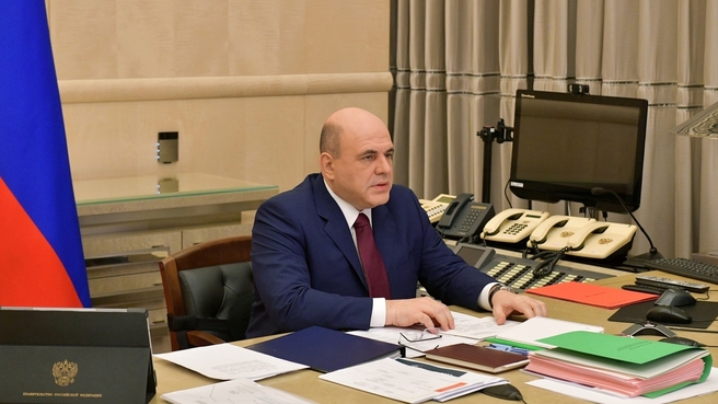 Mikhail Mishustin giving his opening remarks at a Government meeting