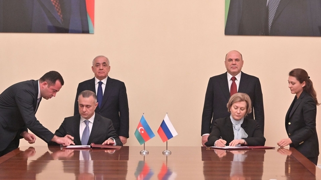 Russia-Azerbaijan talks. Signing documents