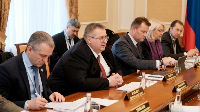 Алексей Оверчук на встрече сопредседателей Межправительственной комиссии по сотрудничеству между Российской Федерацией и Республикой Казахстан