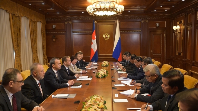 Российско-камбоджийские переговоры