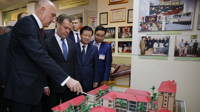 Visiting the Russian-Vietnamese Tropical Research and Technology Centre