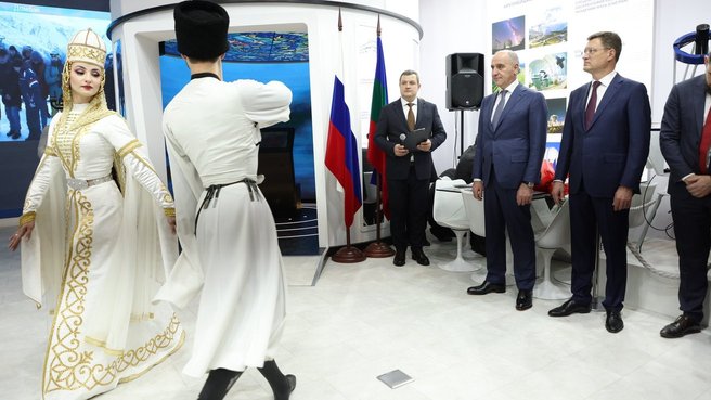 Александр Новак принял участие в церемонии открытия Дня Карачаево-Черкесии на выставке-форуме «Россия»