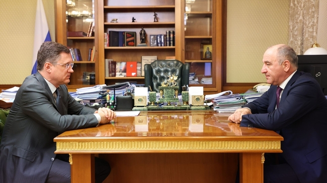 Рабочая встреча Александра Новака с главой Карачаево-Черкесии Рашидом Темрезовым