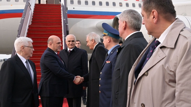 Mikhail Mishustin arrives in Azerbaijan