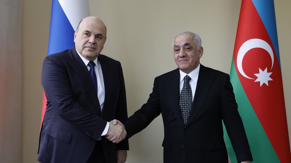 Михаил Мишустин и Премьер-министр Азербайджана Али Асадов во время встречи в Баку