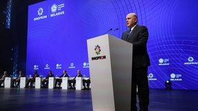 Михаил Мишустин выступил на главной стратегической сессии «Иннопрома-2023» на тему «Устойчивое производство. Стратегия обновления»